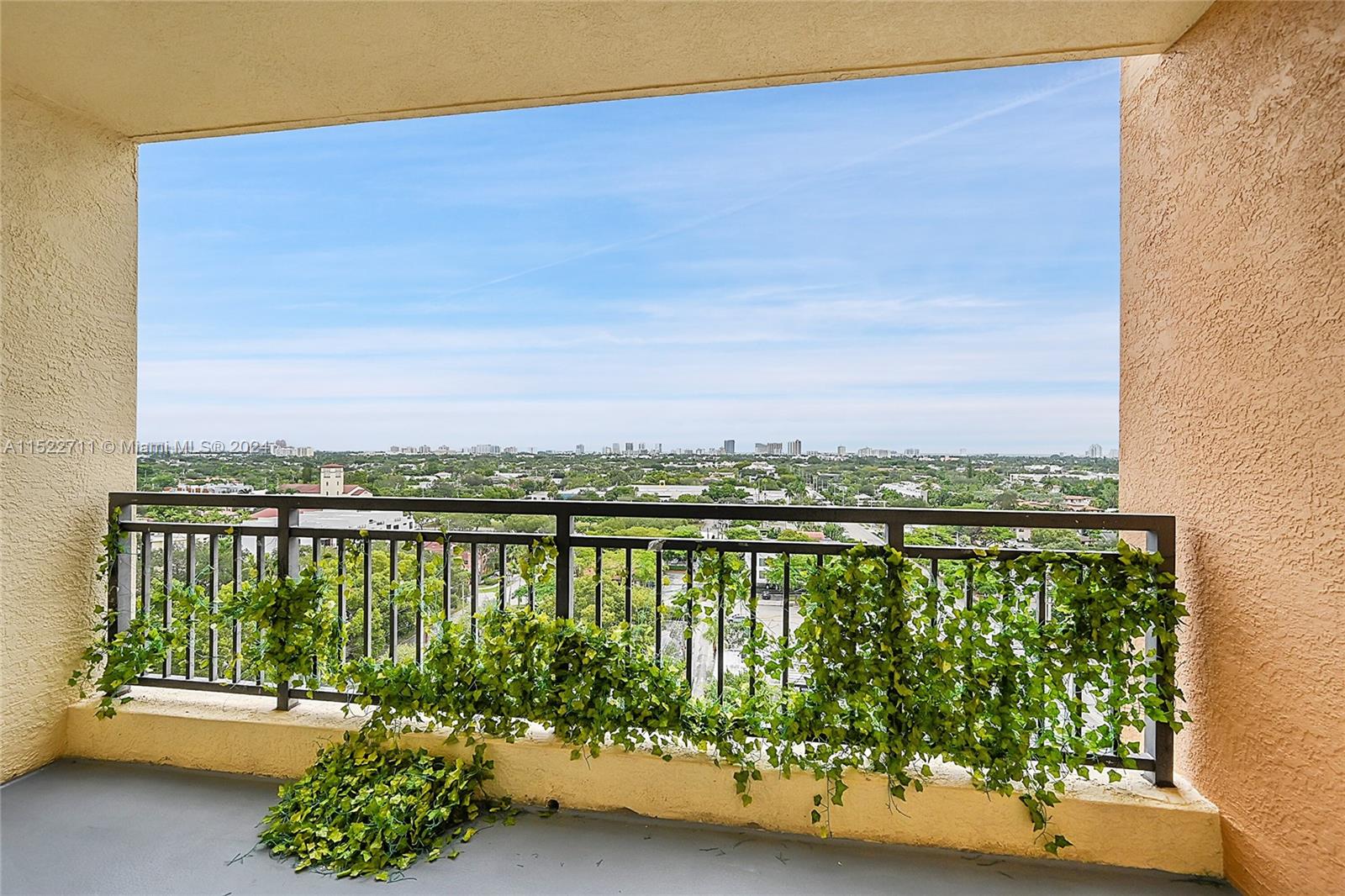 WAVERLY AT LAS OLAS CONDO - Residential
