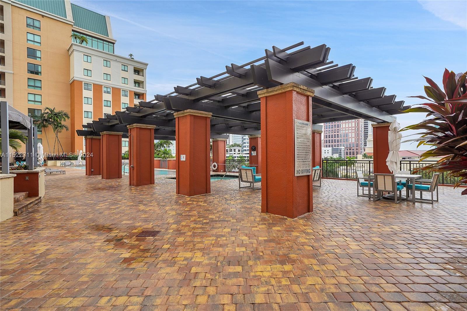WAVERLY AT LAS OLAS CONDO - Residential