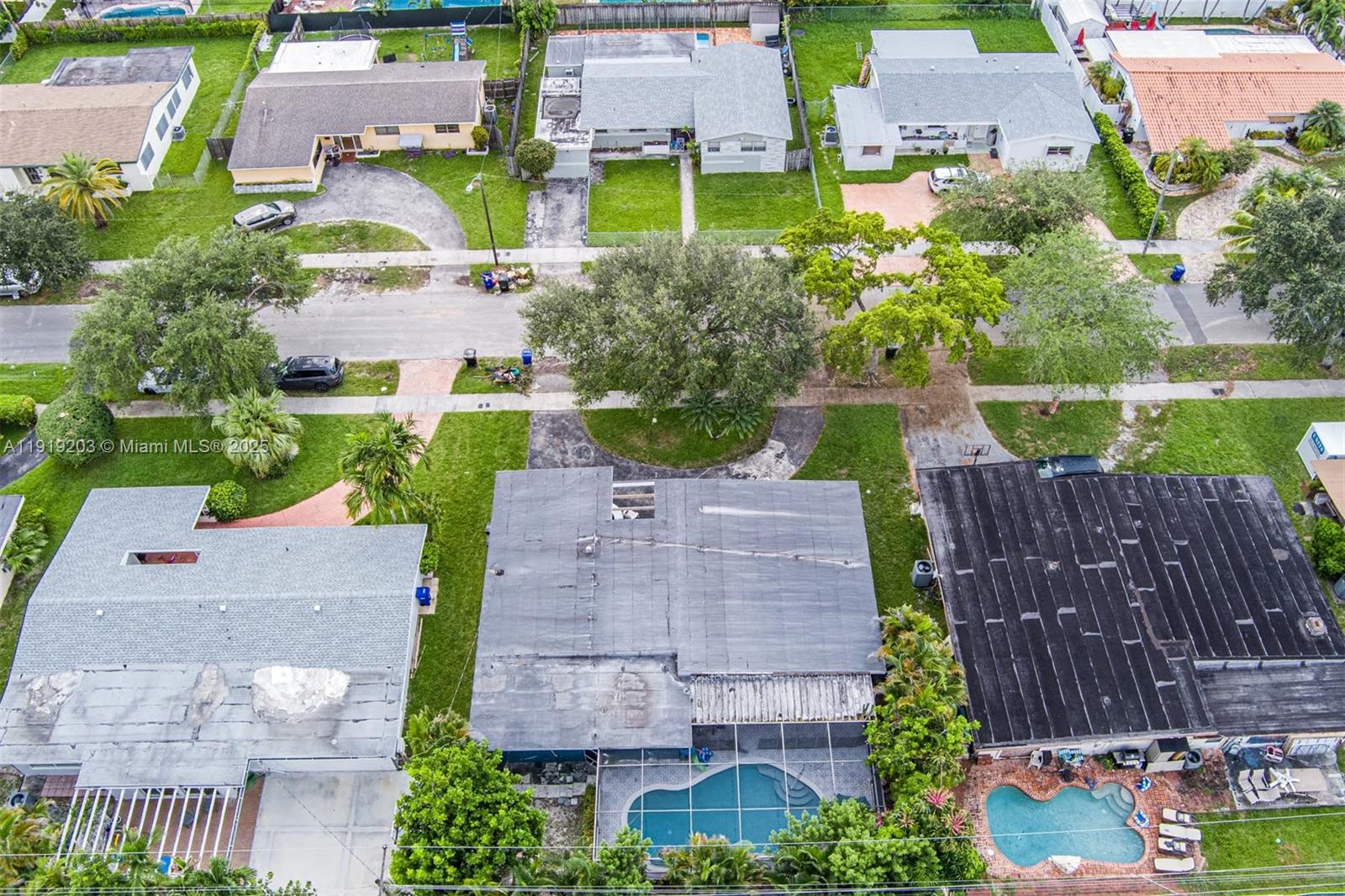 WINDWARD HEIGHTS NO 4 - Residential