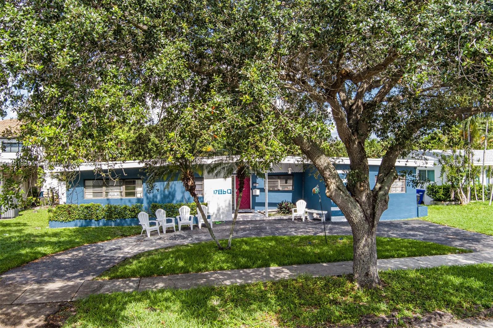 WINDWARD HEIGHTS NO 4 - Residential