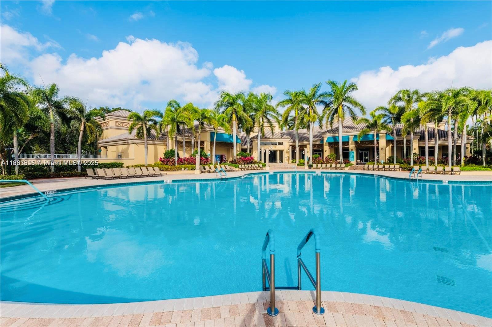 PEMBROKE FALLS PHASE 6 - Residential