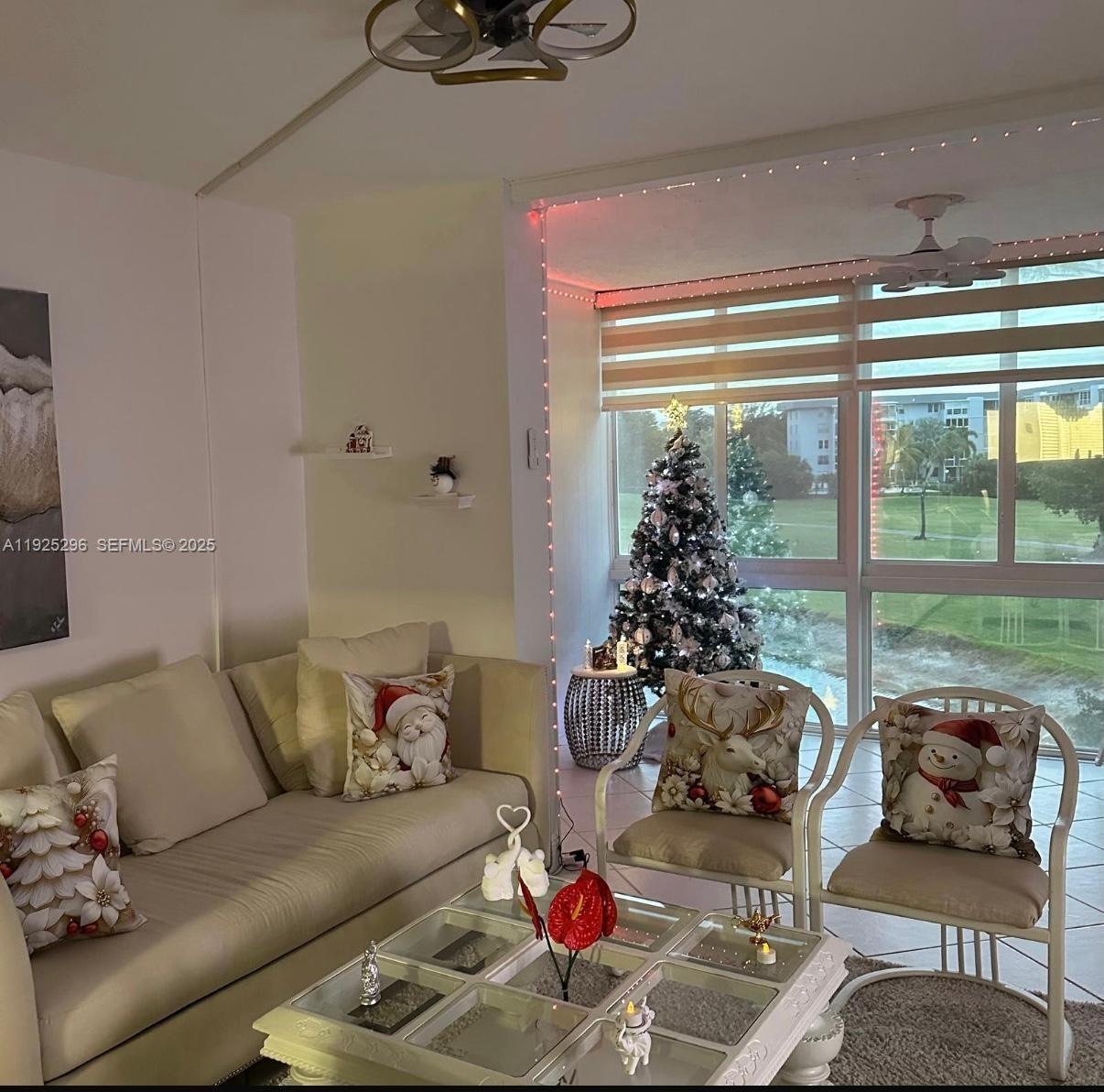 1 OF PALM SPRINGS 2 CONDO - Residential Lease