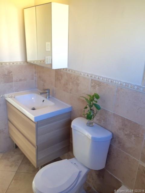 Westwood Community 3 77-4 - Residential