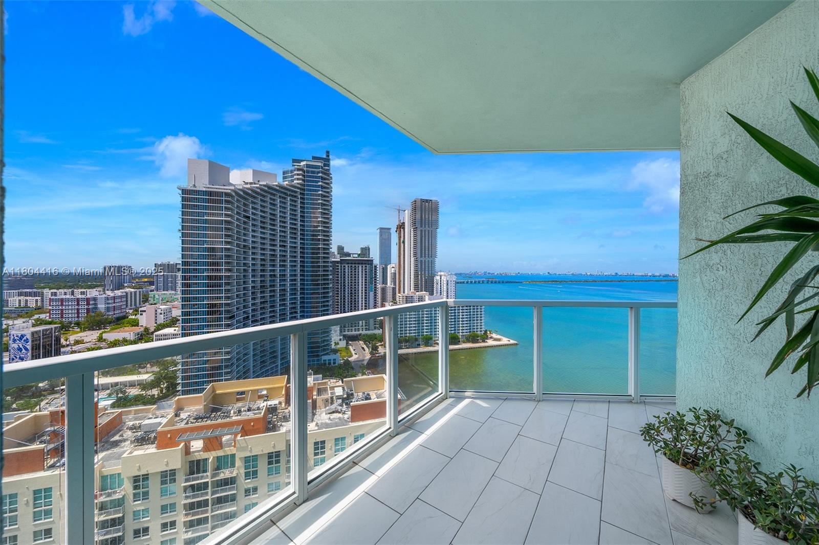QUANTUM ON THE BAY CONDO - Residential