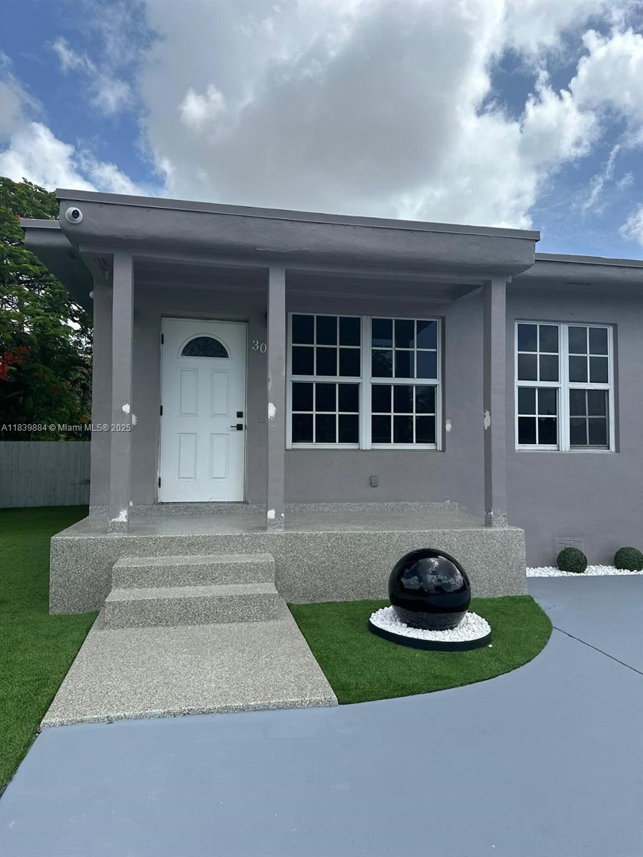 3095 W Flagler St 0