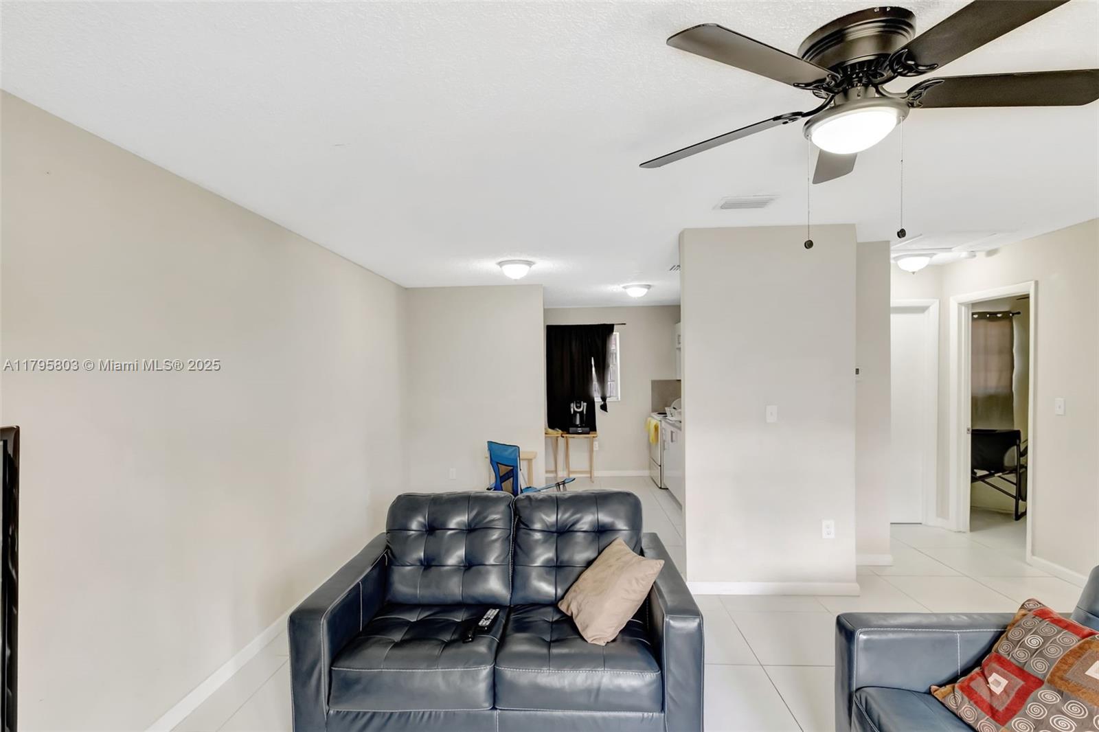 LA-GREE SUB - Residential Income