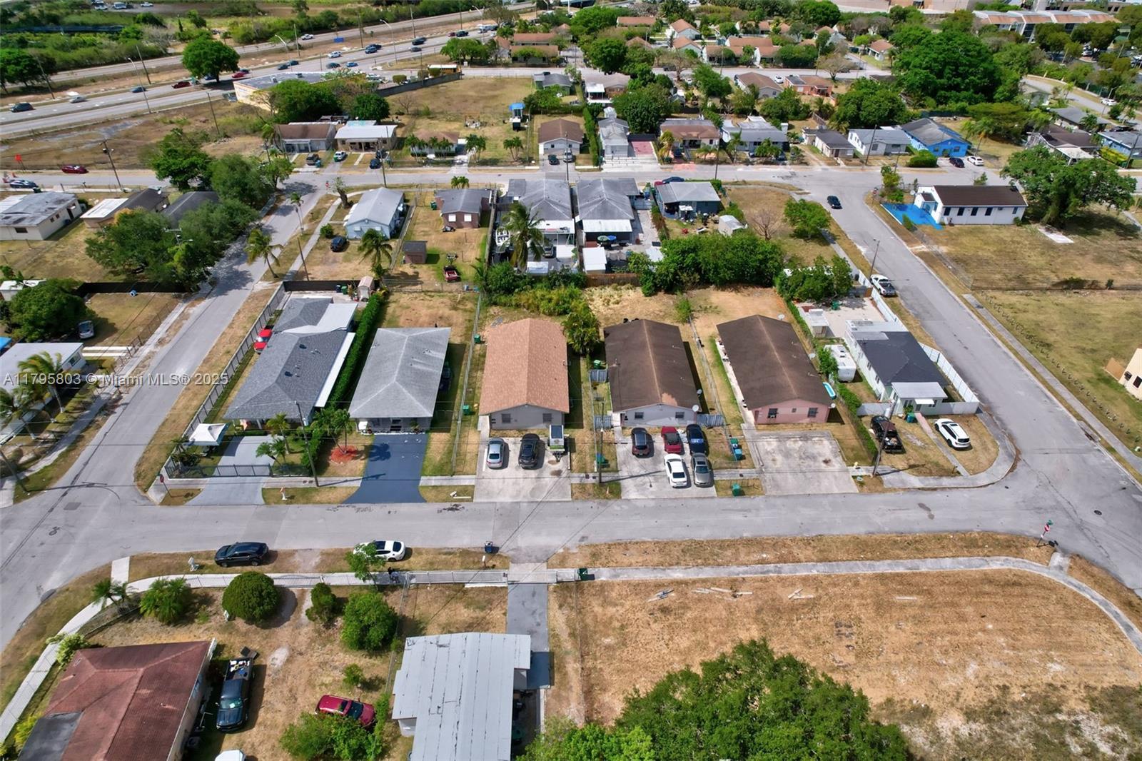 LA-GREE SUB - Residential Income