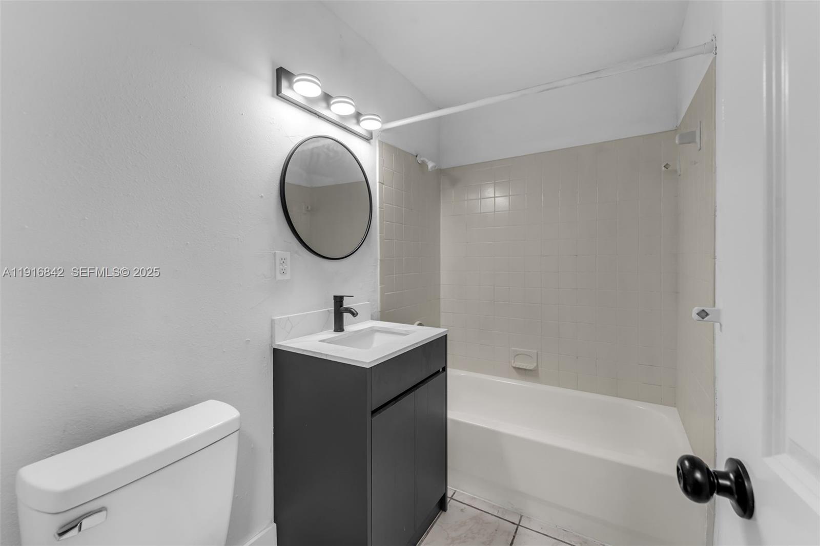 LEE PARK CONDO - Residential Lease