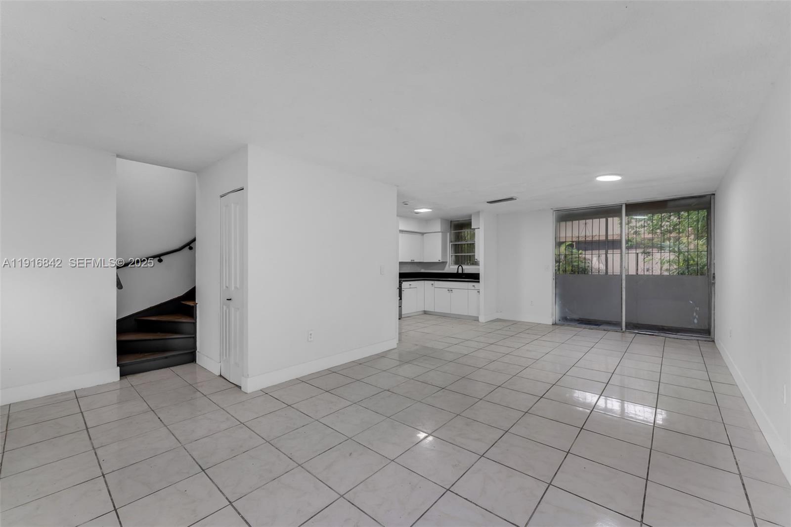 LEE PARK CONDO - Residential Lease