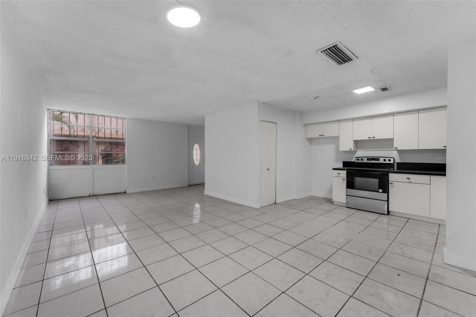 LEE PARK CONDO - Residential Lease