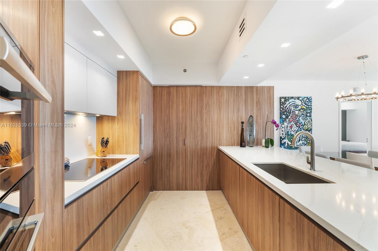 450 Alton Rd 3106