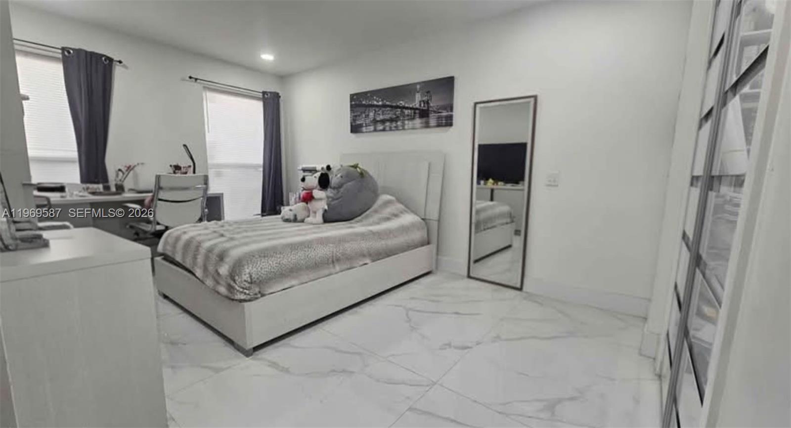 HACIENDA ESTATES SEC 2 - Residential