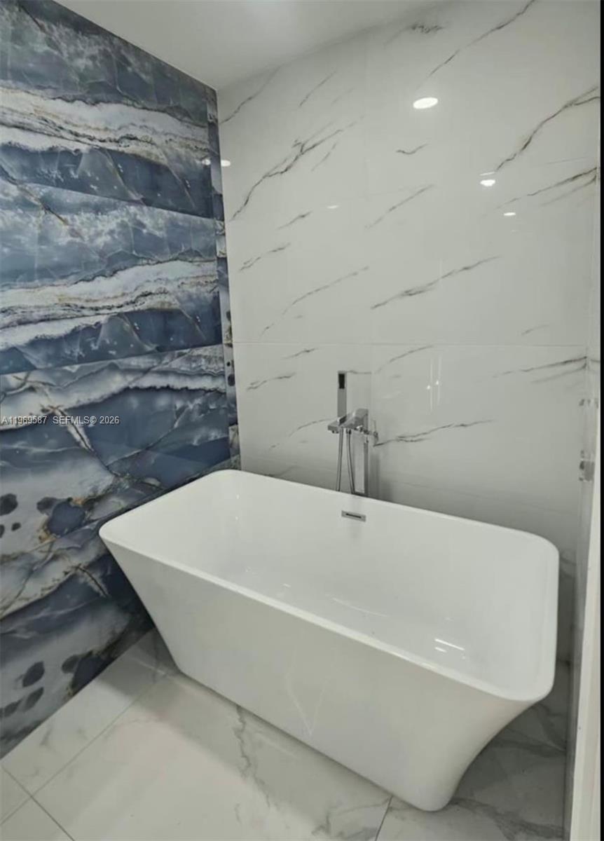 HACIENDA ESTATES SEC 2 - Residential