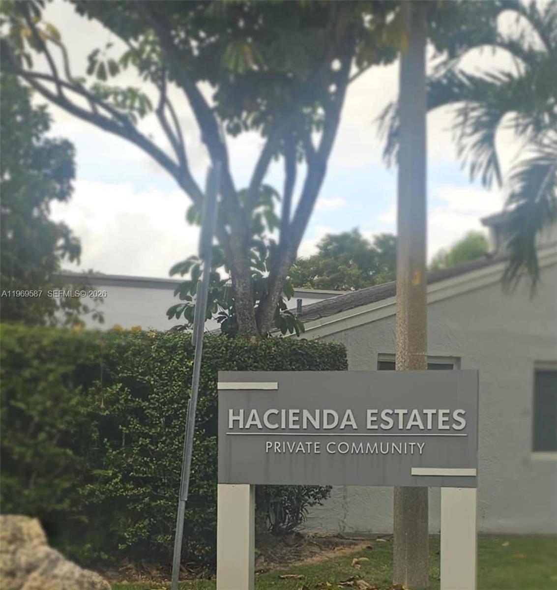 HACIENDA ESTATES SEC 2 - Residential