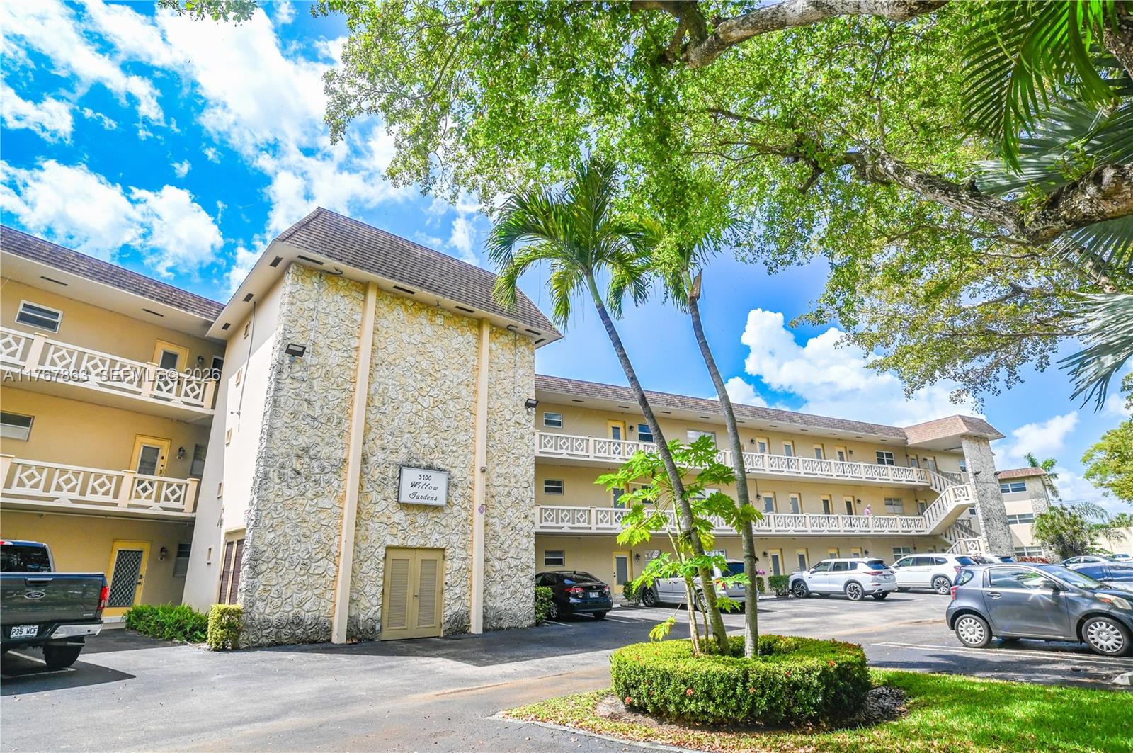 WILLOW GARDENS CONDO - Residential