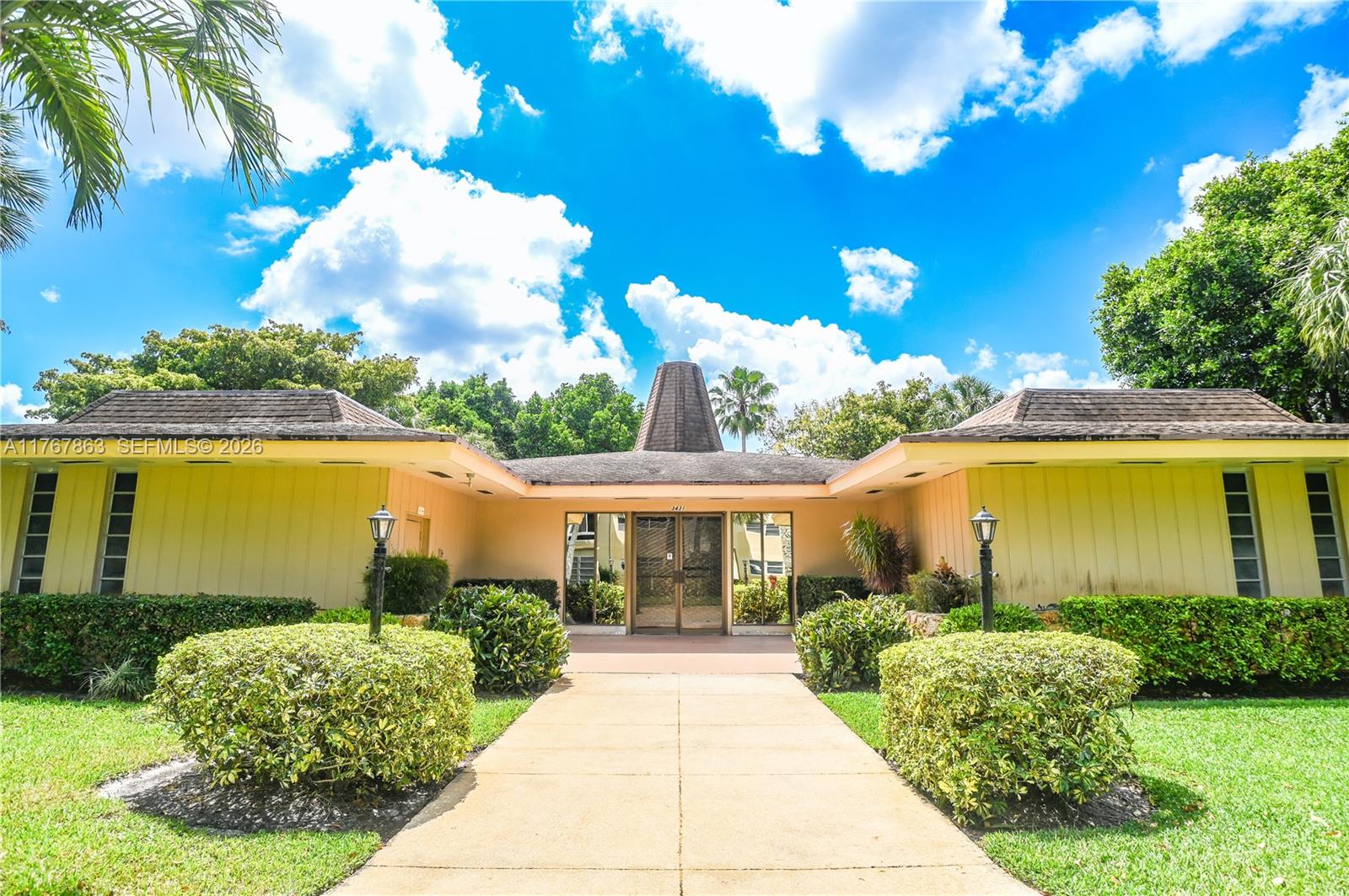 WILLOW GARDENS CONDO - Residential