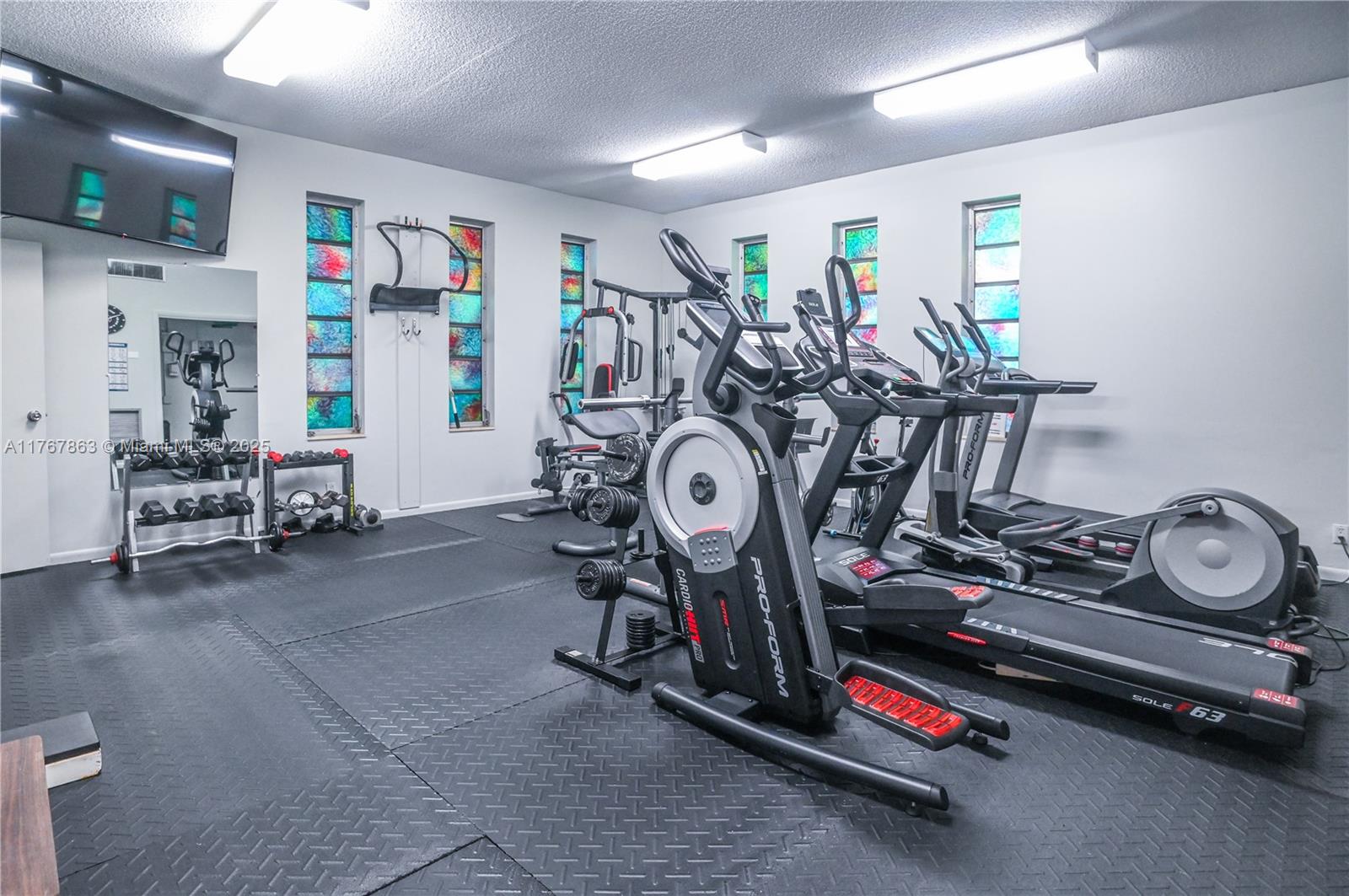 WILLOW GARDENS CONDO - Residential