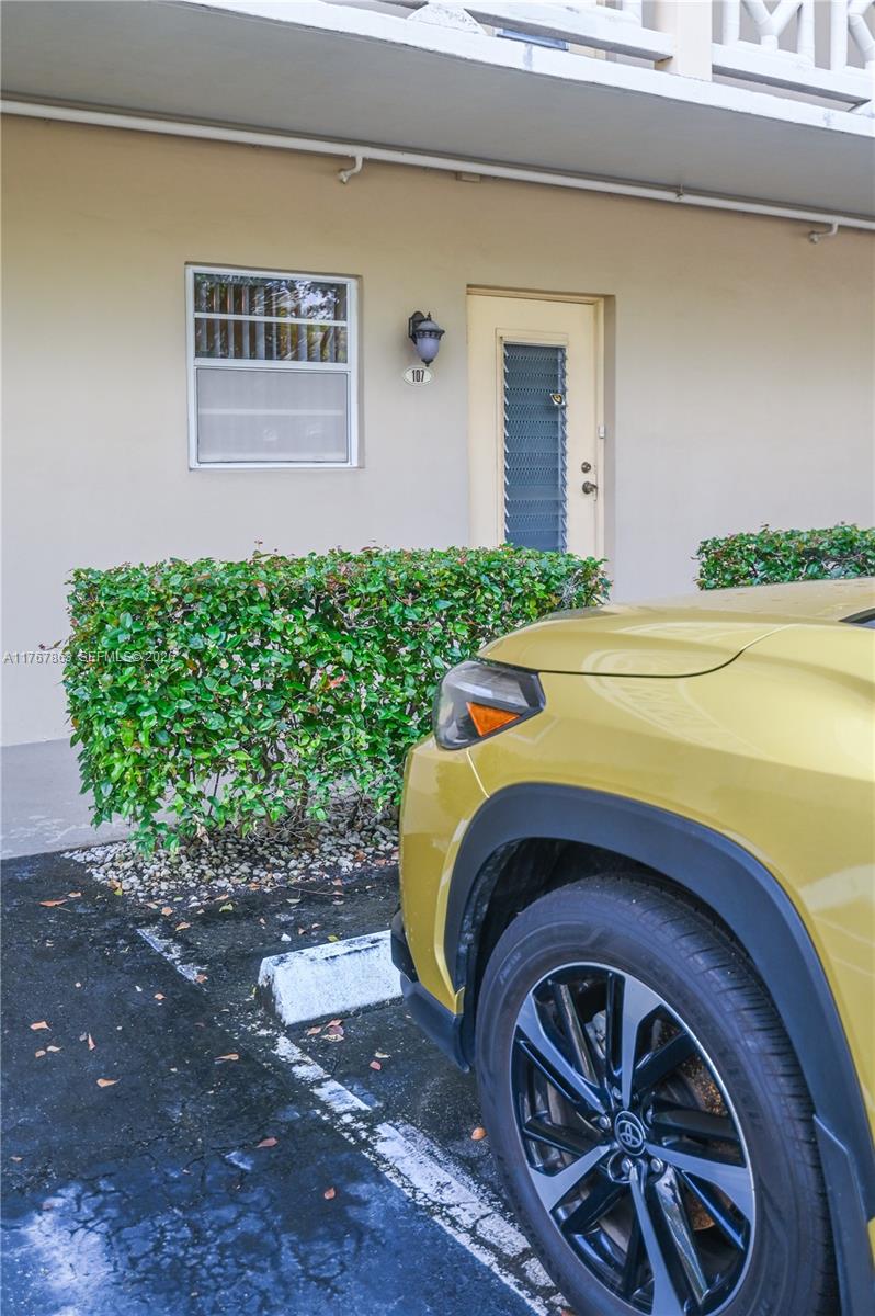 WILLOW GARDENS CONDO - Residential