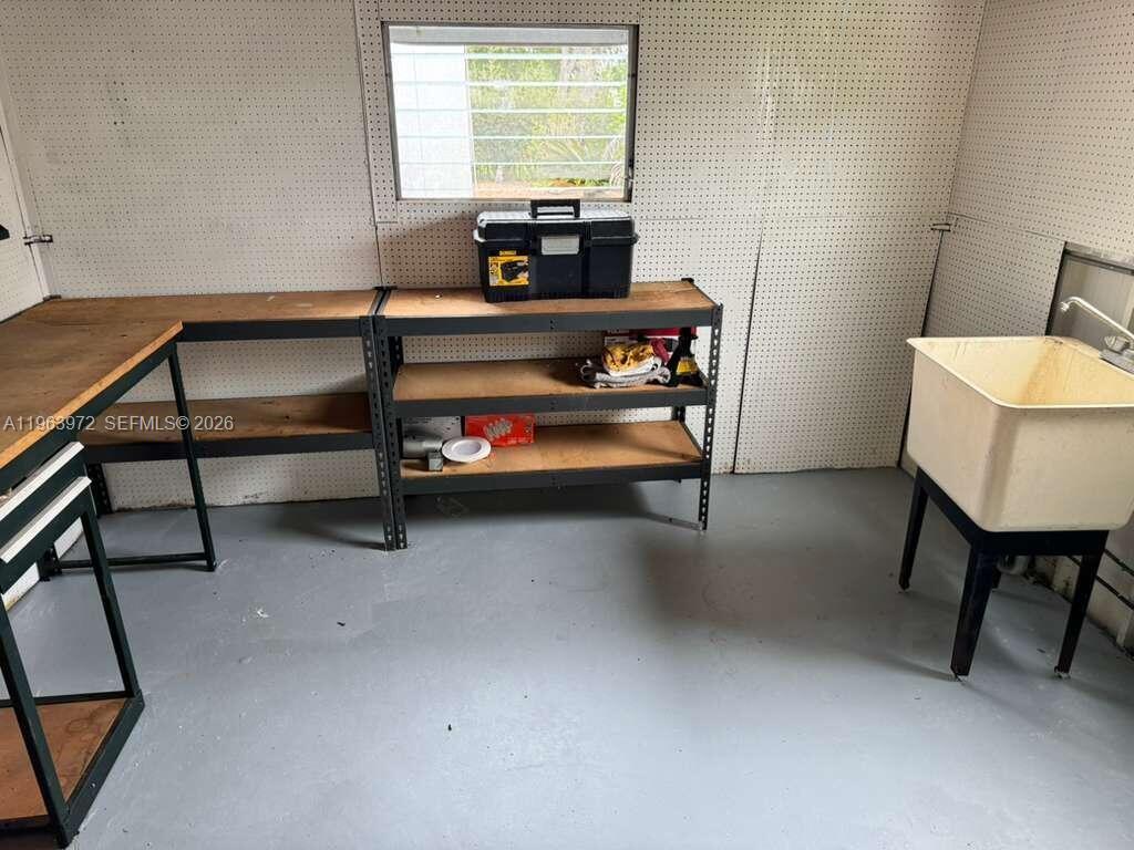 PARK CITY SEC THREE - Residential