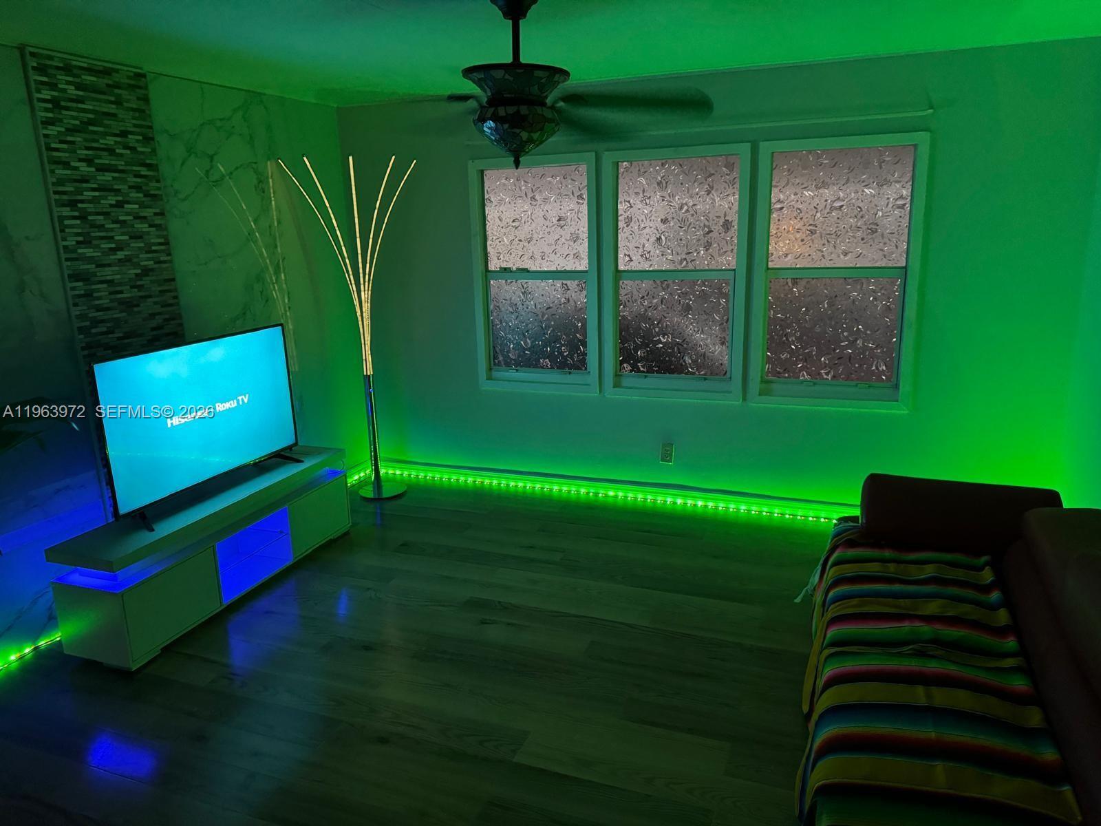 PARK CITY SEC THREE - Residential