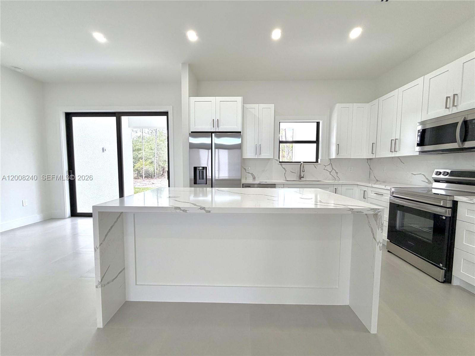 Golden Gate Estates - Residential