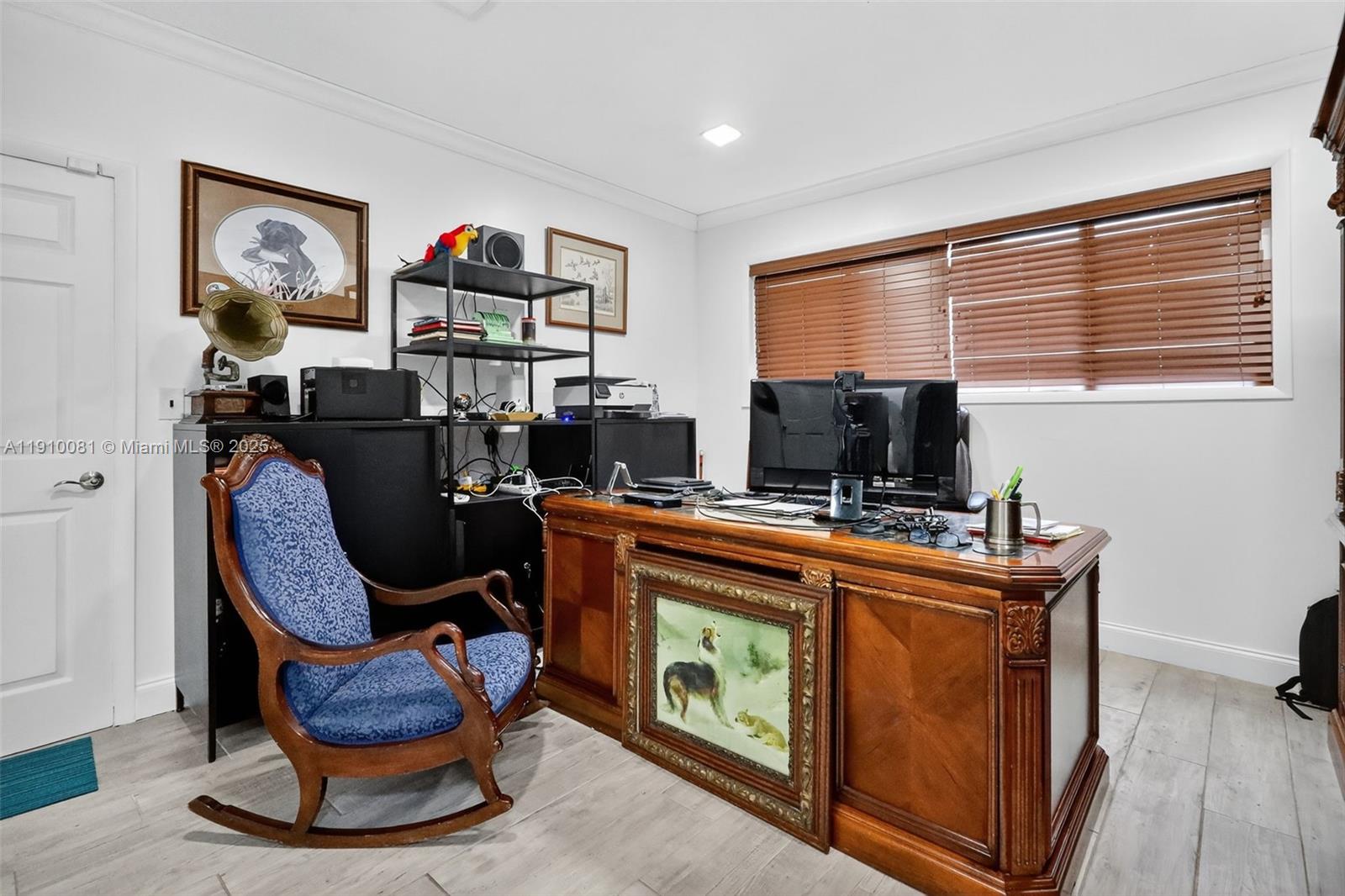 HIGHLAND OAKS - Residential