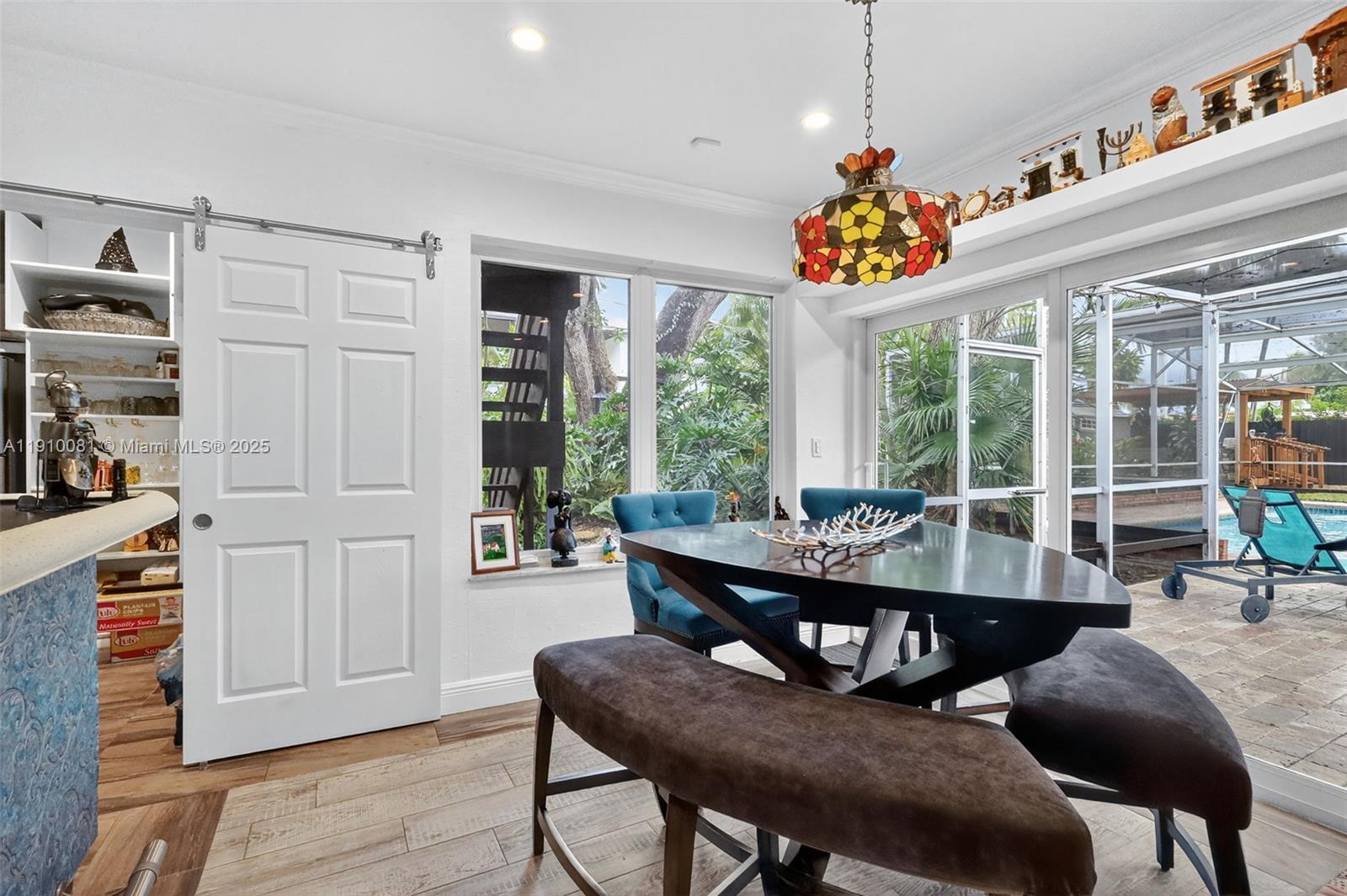 HIGHLAND OAKS - Residential