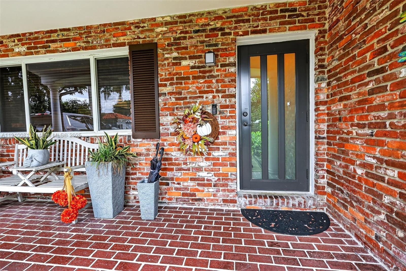 HIGHLAND OAKS - Residential