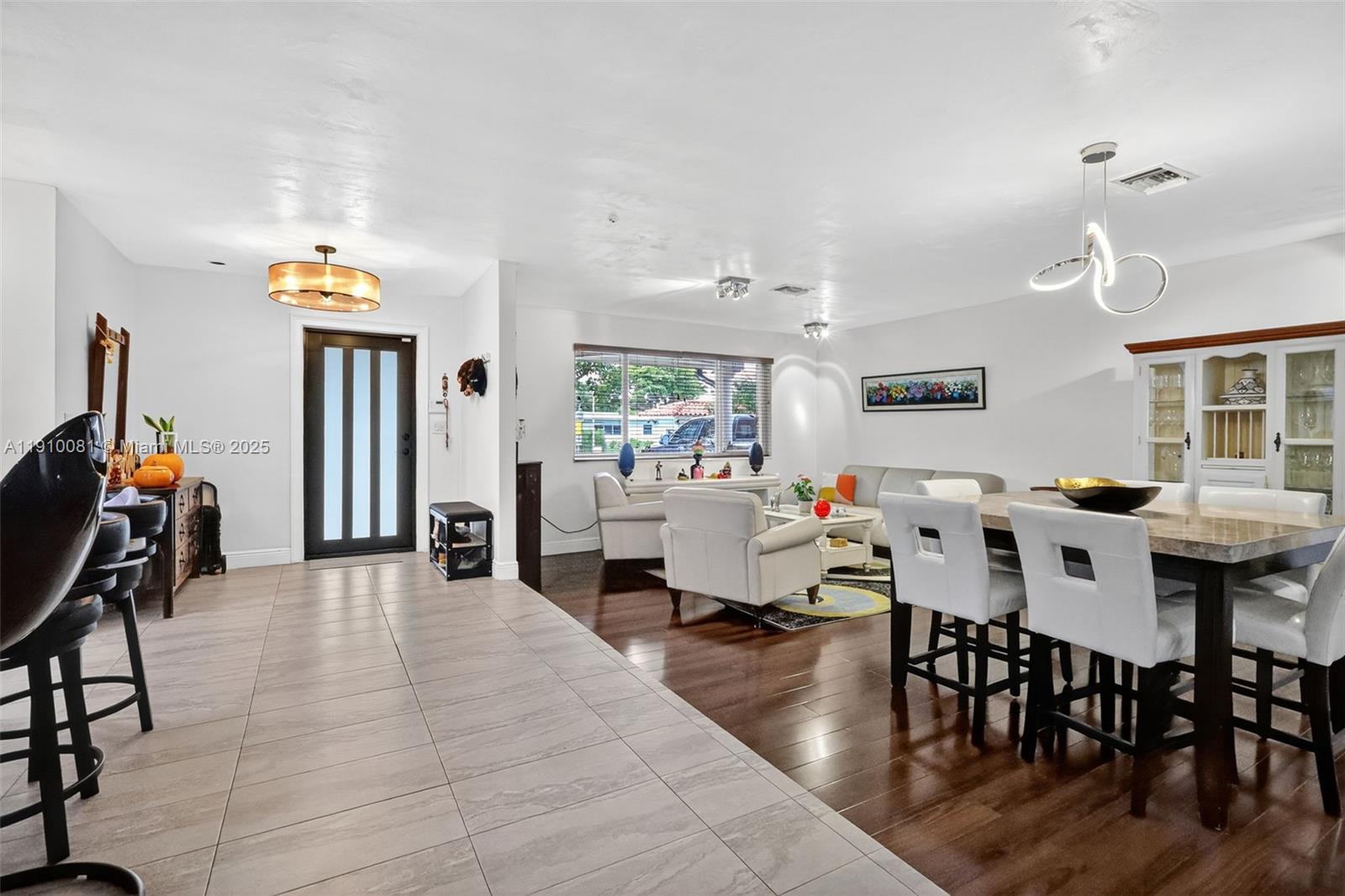 HIGHLAND OAKS - Residential