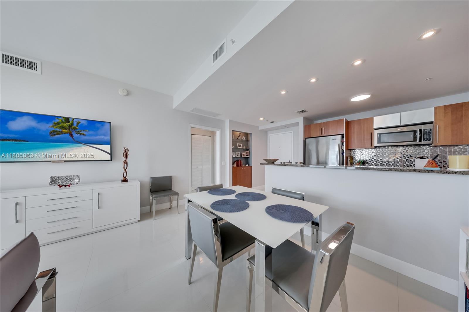 300 S Biscayne Blvd T-3312