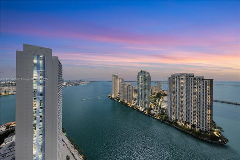 300 S Biscayne Blvd T-3312 Miami FL 33131