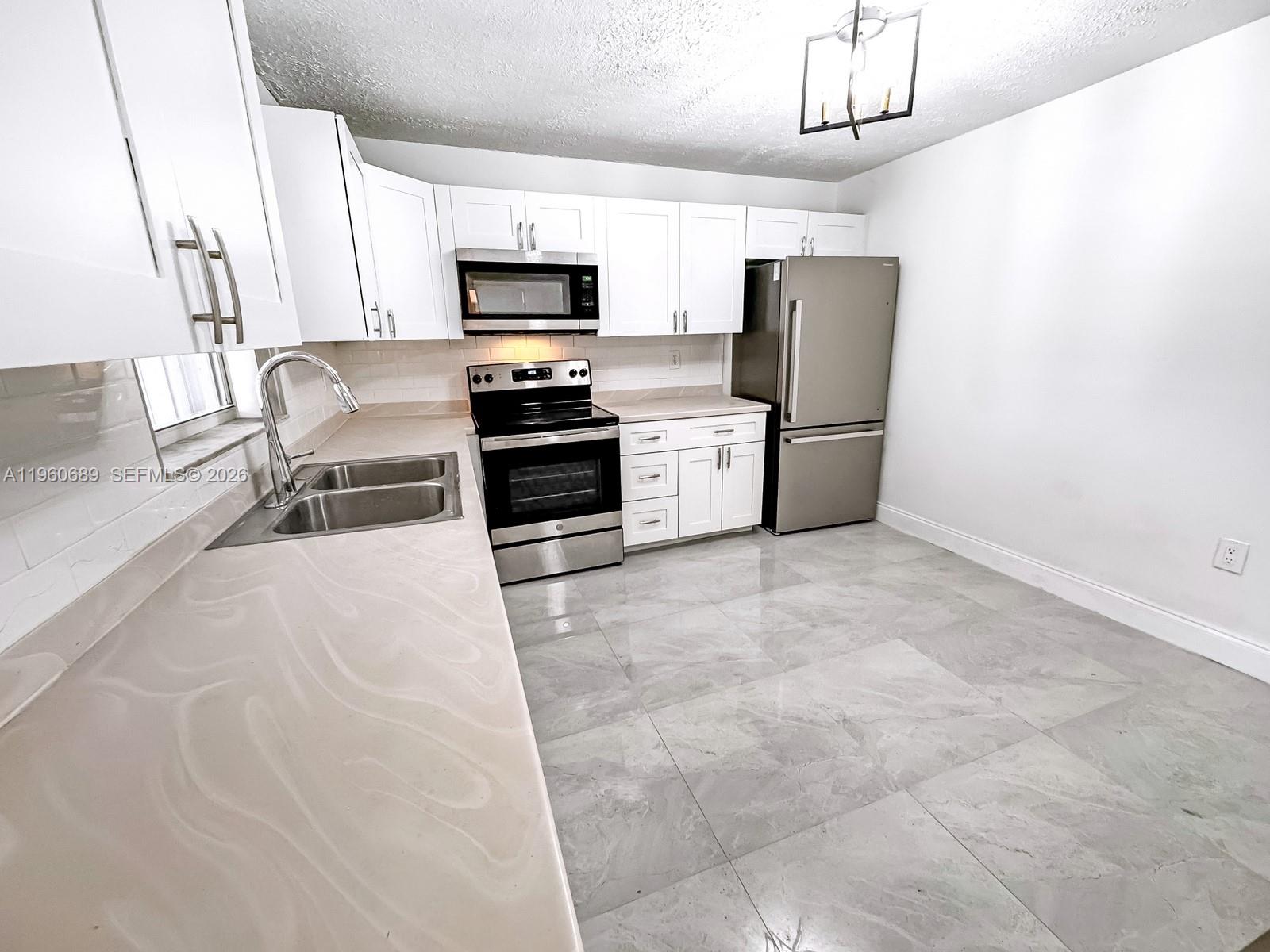 DRIFTWOOD ESTATES NO 2 - Residential