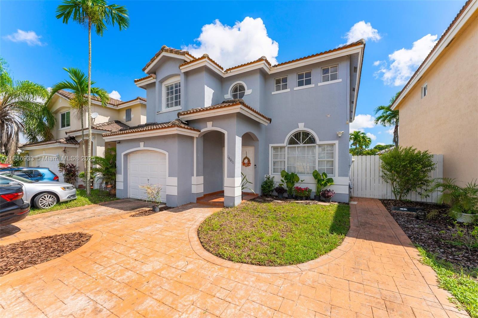 BRIGHTONS MEADOW LANDINGS - Residential