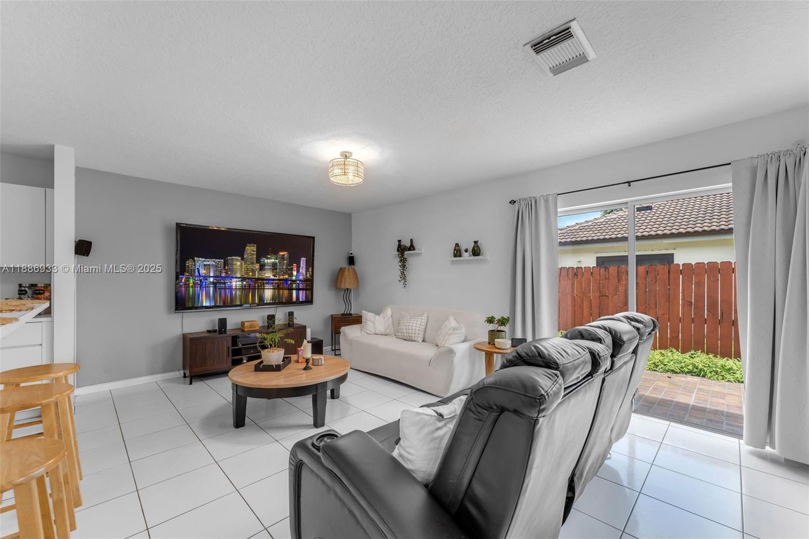 BRIGHTONS MEADOW LANDINGS - Residential