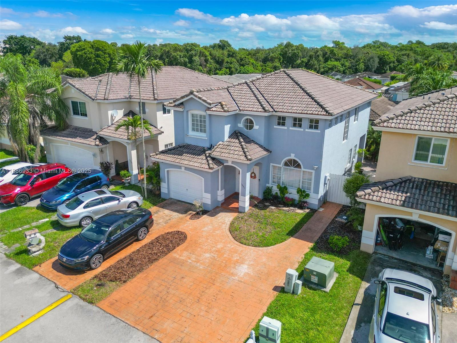 BRIGHTONS MEADOW LANDINGS - Residential