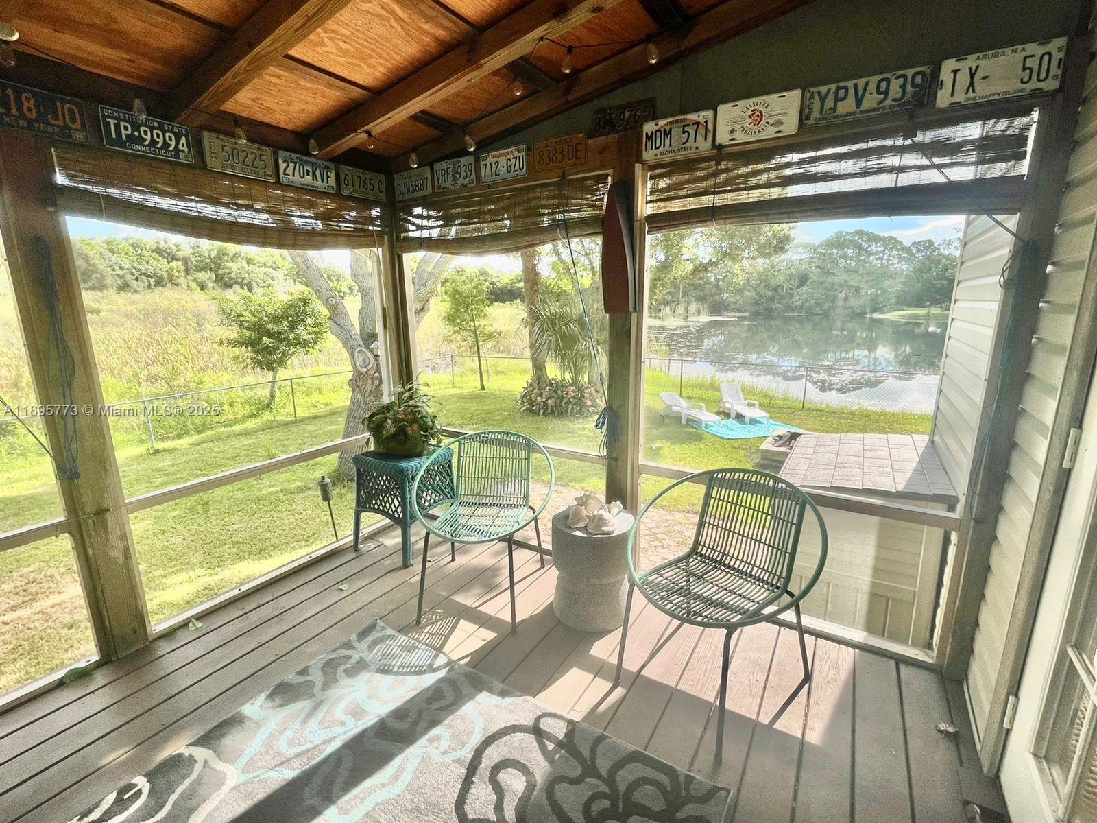 REGINA PALMS - Residential