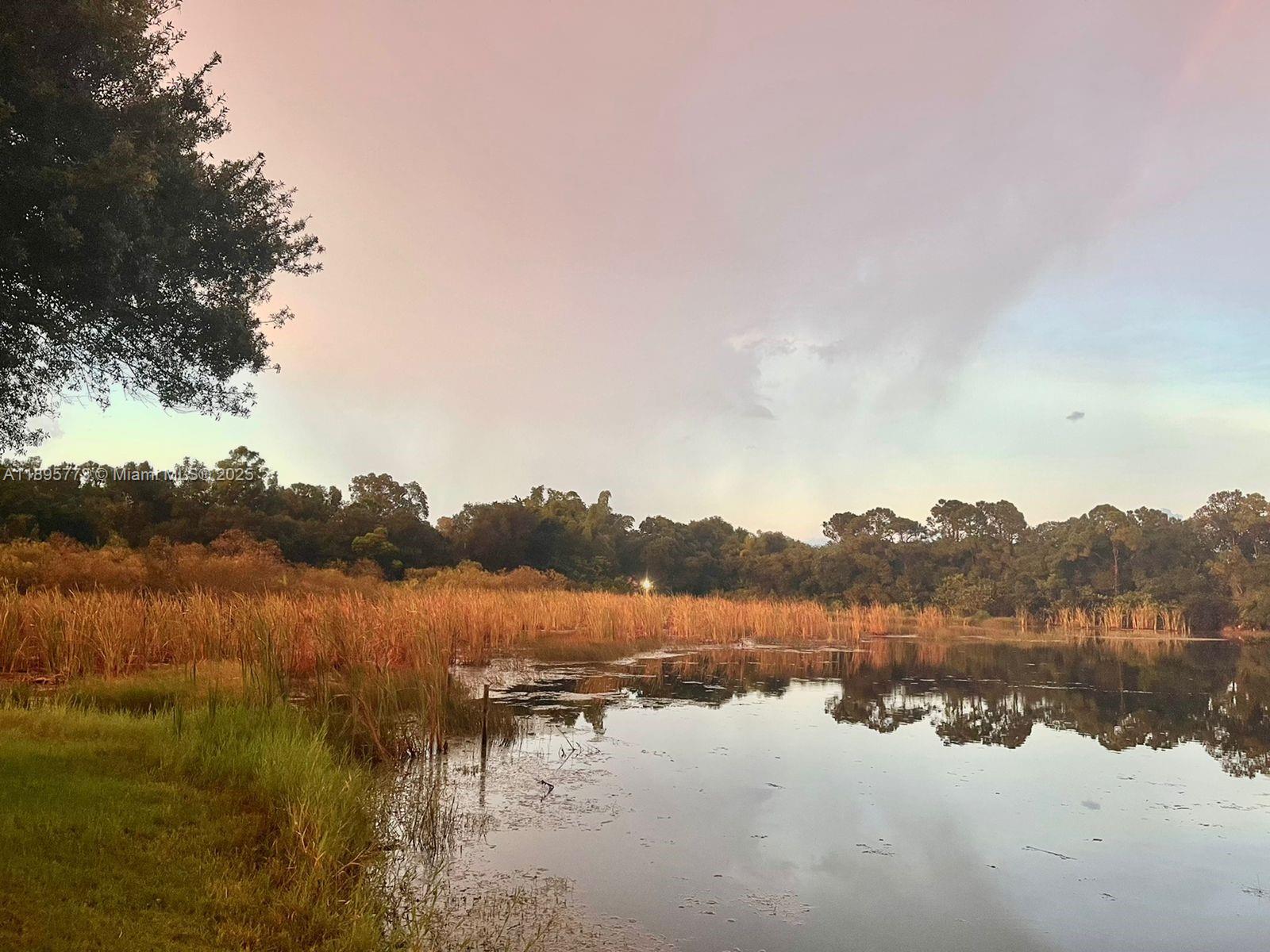 REGINA PALMS - Residential