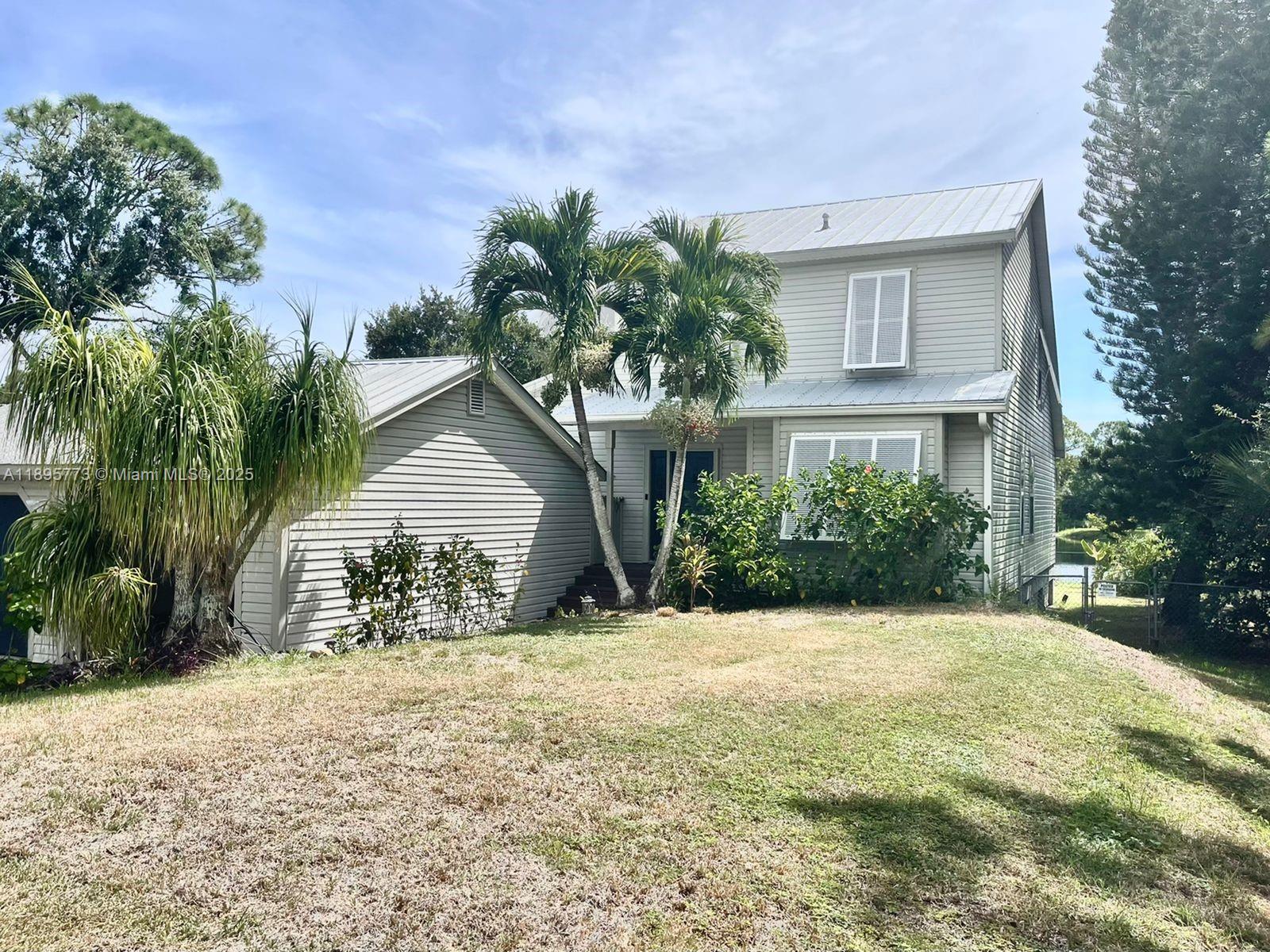 REGINA PALMS - Residential