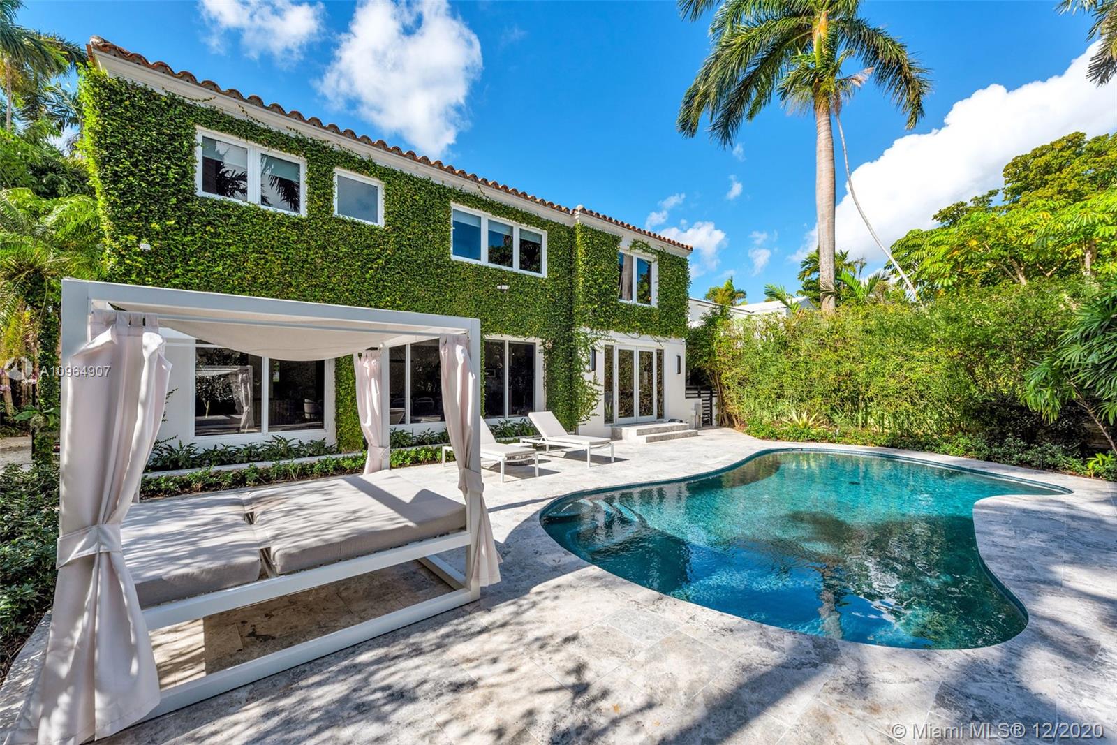 LA GORCE GOLF SUB - Residential