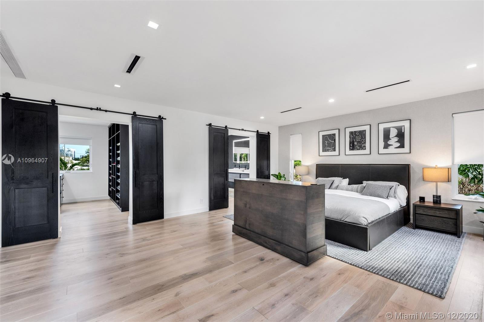 LA GORCE GOLF SUB - Residential