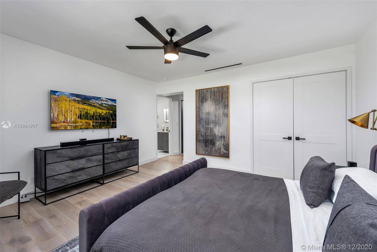 LA GORCE GOLF SUB - Residential