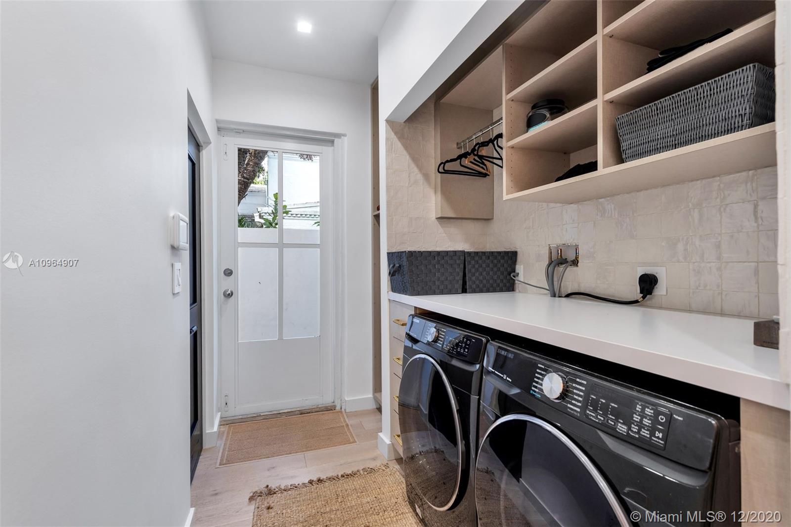 LA GORCE GOLF SUB - Residential