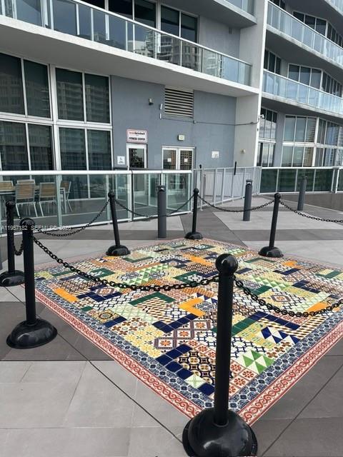 ICONBRICKELL CONDO NO 1 - Residential