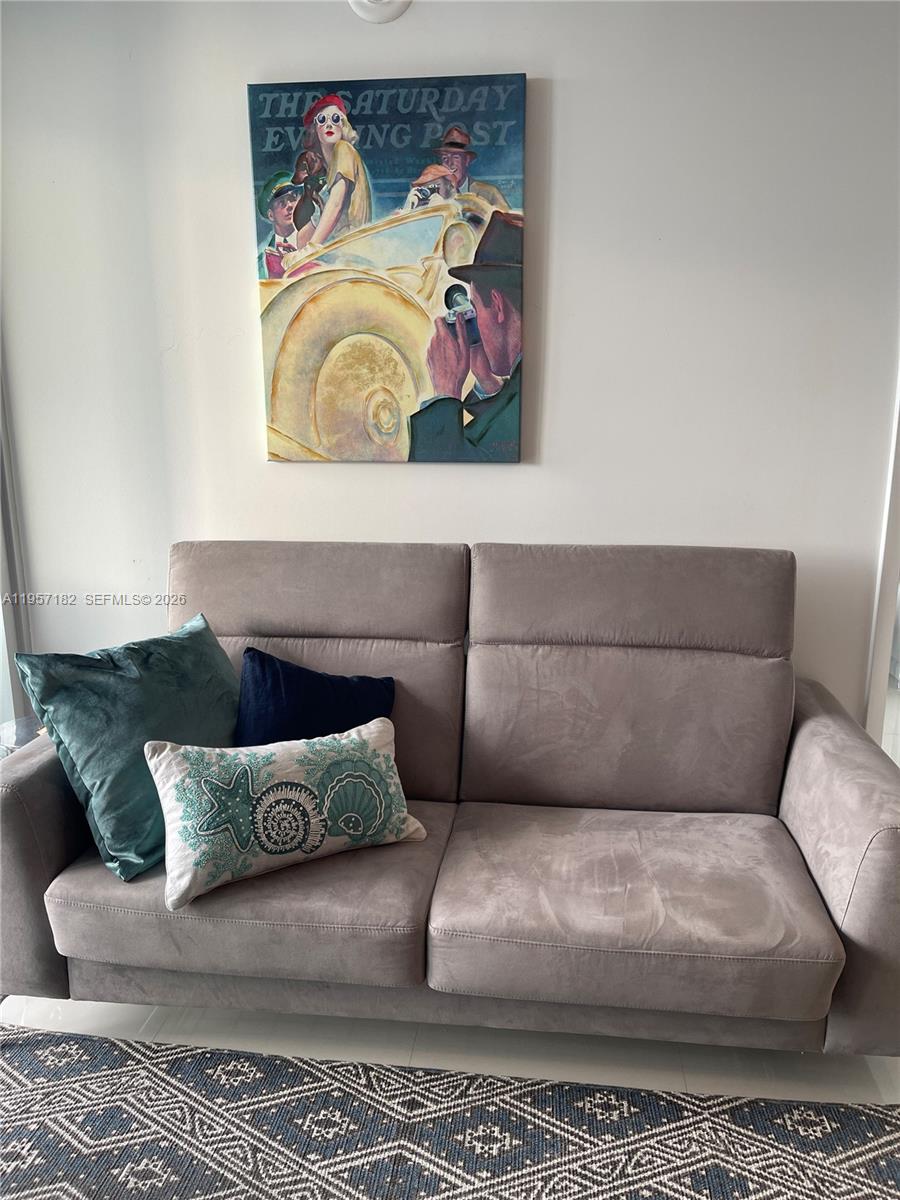 ICONBRICKELL CONDO NO 1 - Residential