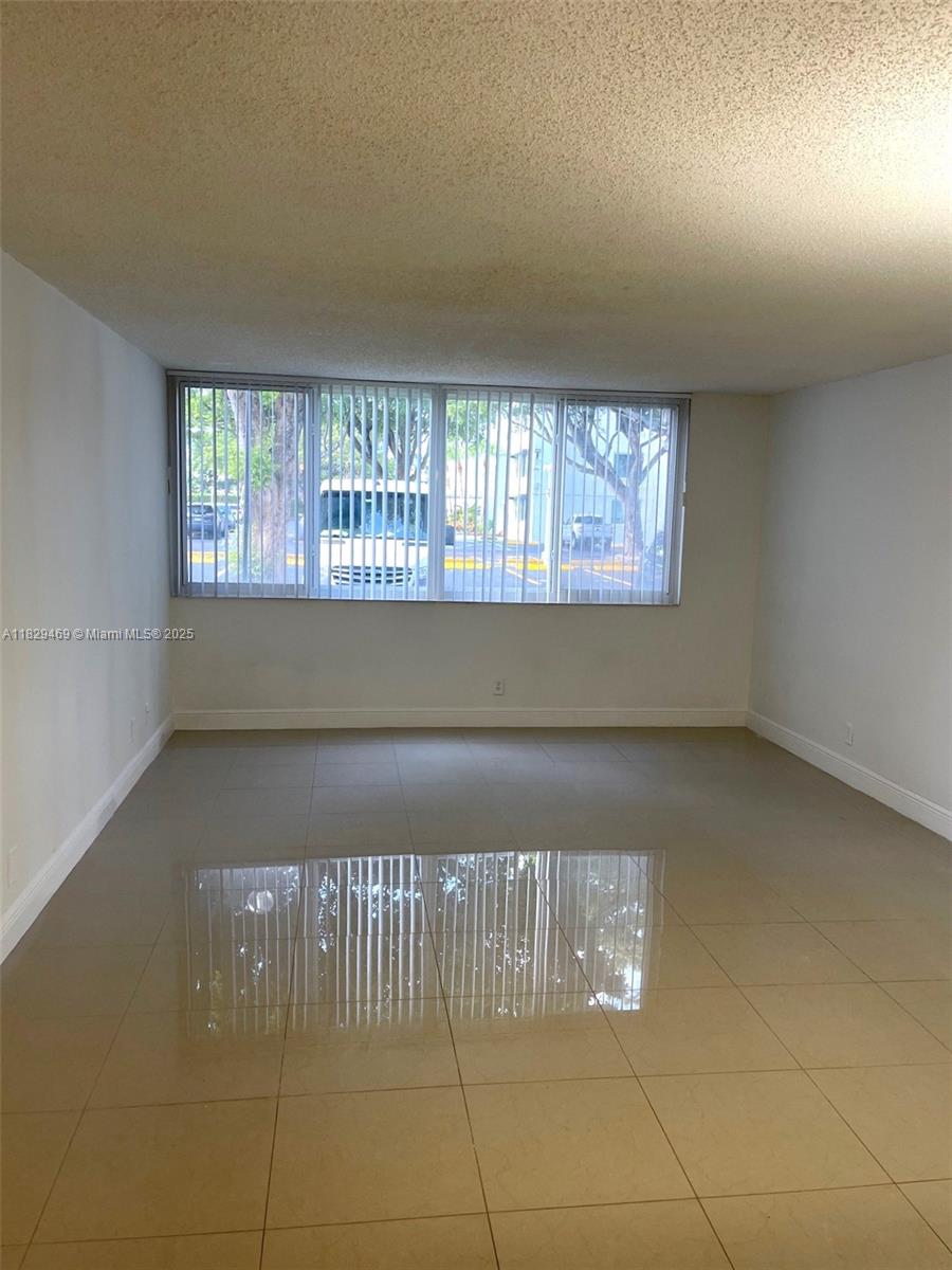 9001 SW 77th Ave C105