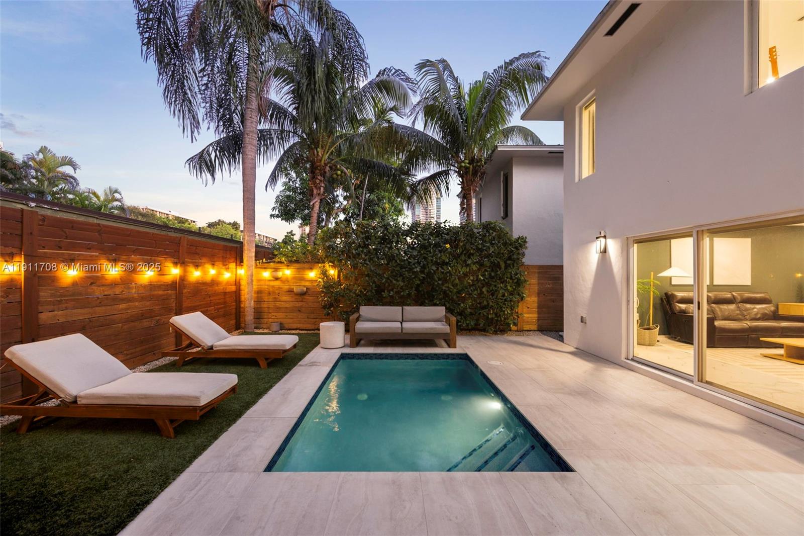 HOLLEMAN PARK - Residential