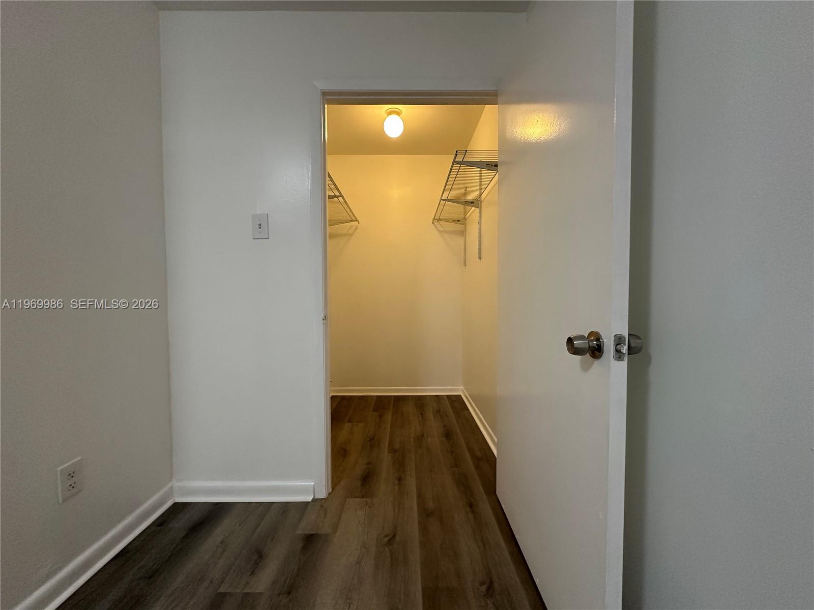 HAMMOCKS TRAILS CONDO - Residential