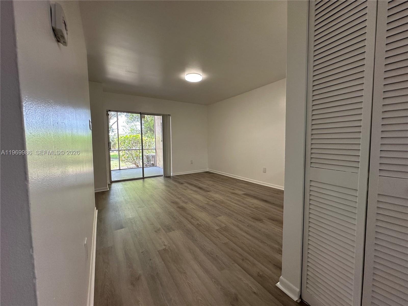 HAMMOCKS TRAILS CONDO - Residential