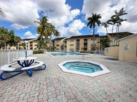 15340 SW 106th Ter 819 Miami FL 33196