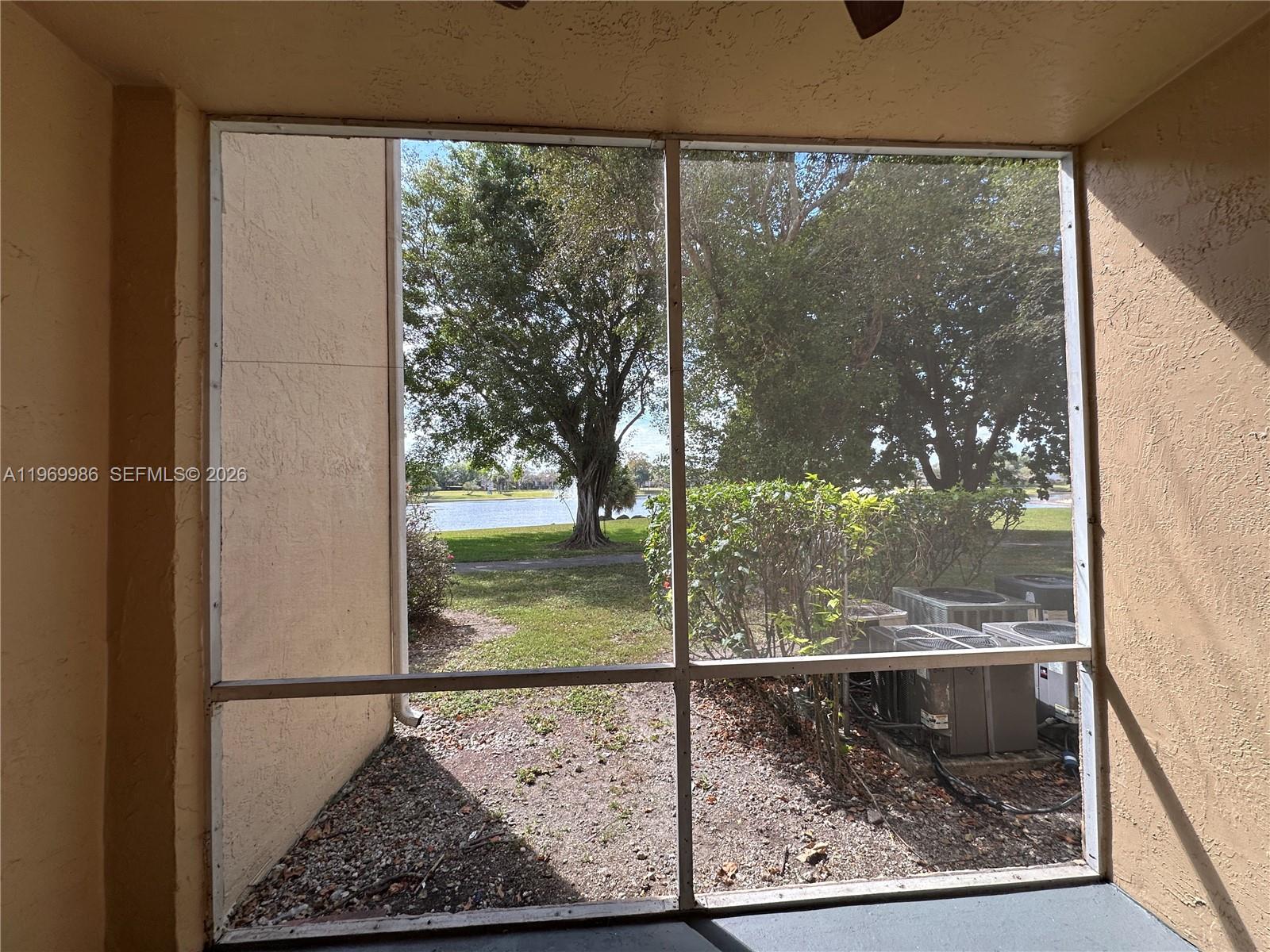 HAMMOCKS TRAILS CONDO - Residential